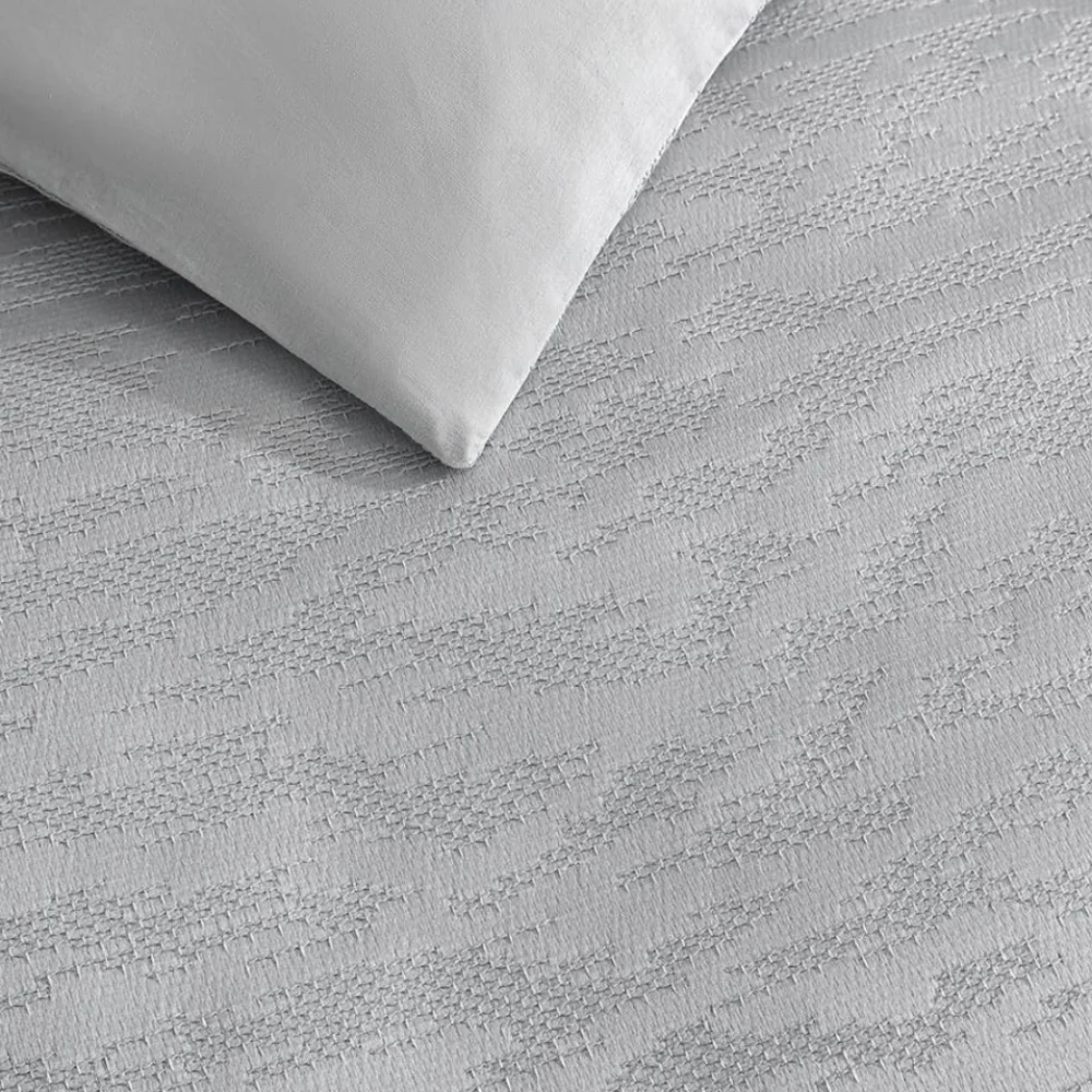 Vera Wang Illusion Grey Duvet Cover Set - King. New